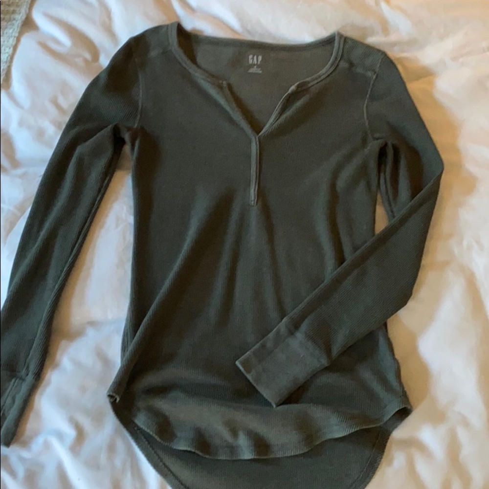 Women’s Thermal Top